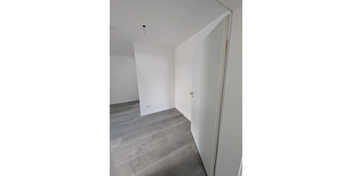 Erdgeschoßwohnung Bad Wurzach - 4 Zimmer, 97 m&sup2;, 1.200&euro; | Angebot:25636808