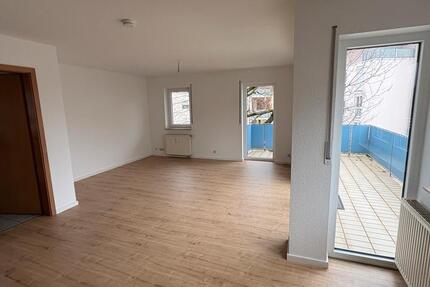 Wohnung Ettenheim - 3 Zimmer, 92 m&sup2;, 1.500&euro; | Angebot:25292941