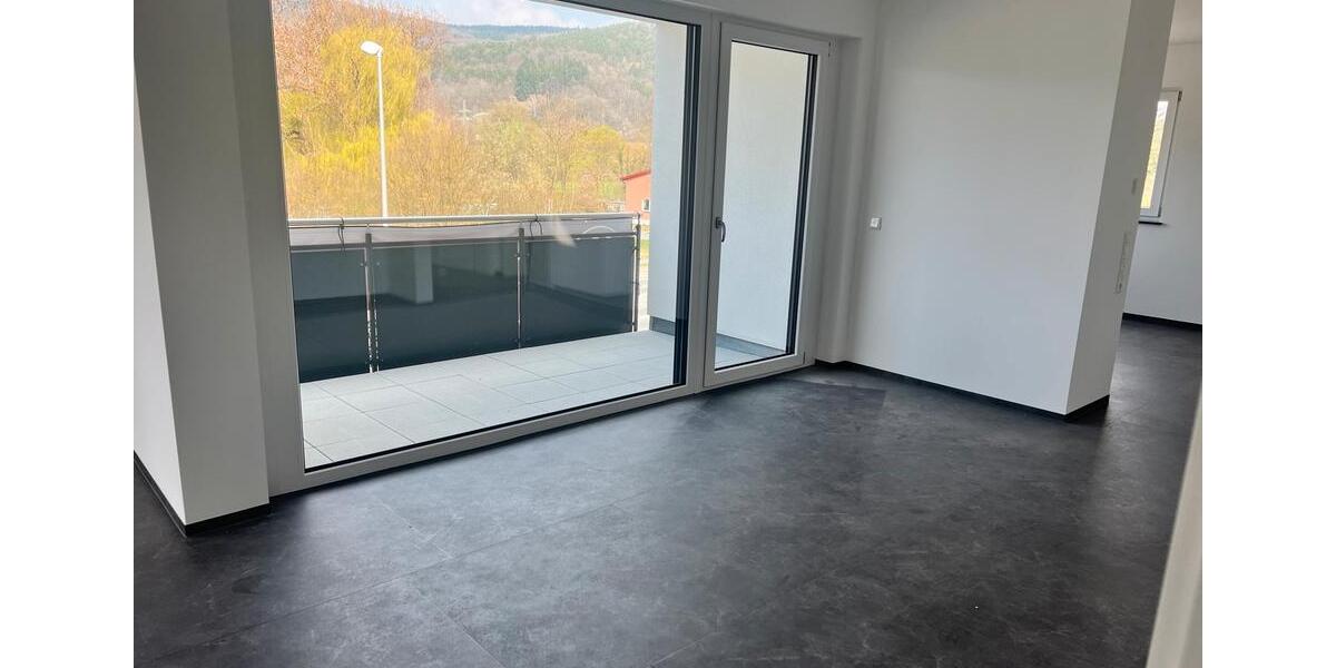 Etagenwohnung Lohr am Main - 2 Zimmer, 80 m&sup2;, 975&euro; | Angebot:26635835