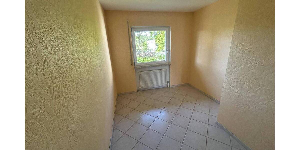 Bungalow Vaihingen an der Enz Aurich - 4 Zimmer, 107 m&sup2;, 920&euro; | Angebot:26557183