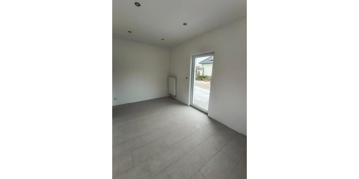 Bungalow Steinhagen - 5 Zimmer, 140 m&sup2;, 1.550&euro; | Angebot:24104387