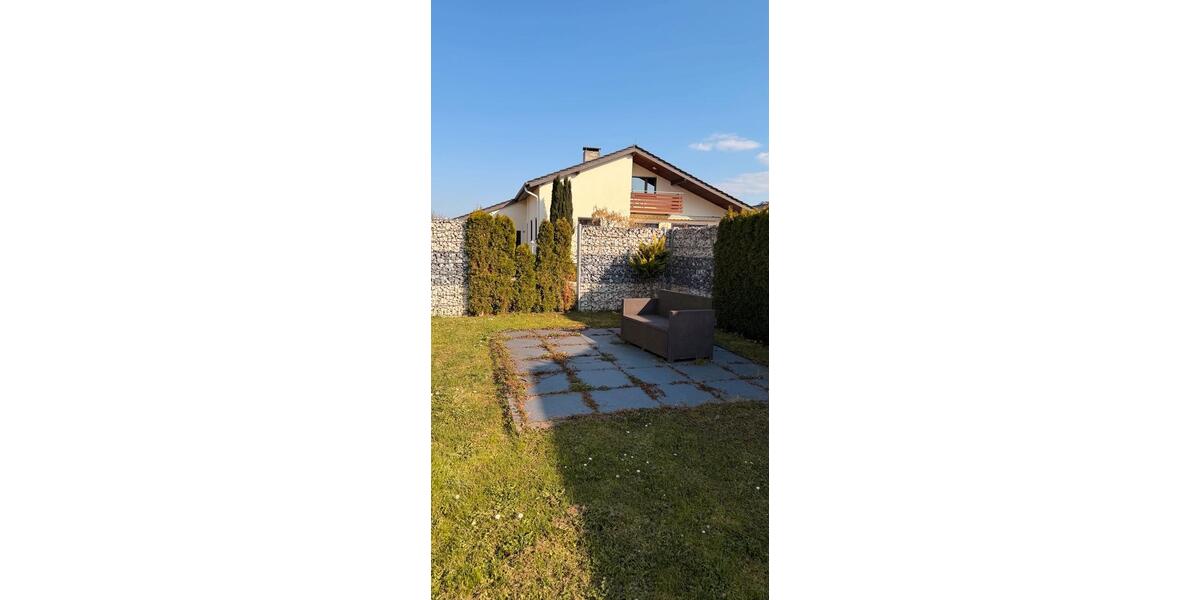 Etagenwohnung Dettingen unter Teck - 3 Zimmer, 73 m&sup2;, 830&euro; | Angebot:26538963