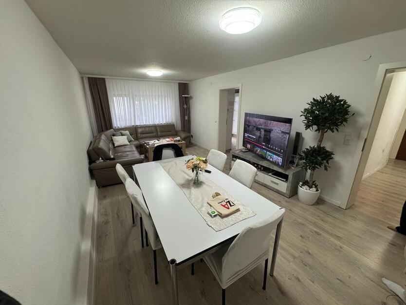 3-Zimmer-Wohnung in Edingen – Nähe Haltestelle, Souterrain zimmer