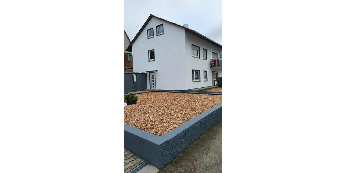 Erdgeschoßwohnung Gemmingen - 3 Zimmer, 72 m&sup2;, 650&euro; | Angebot:25022170