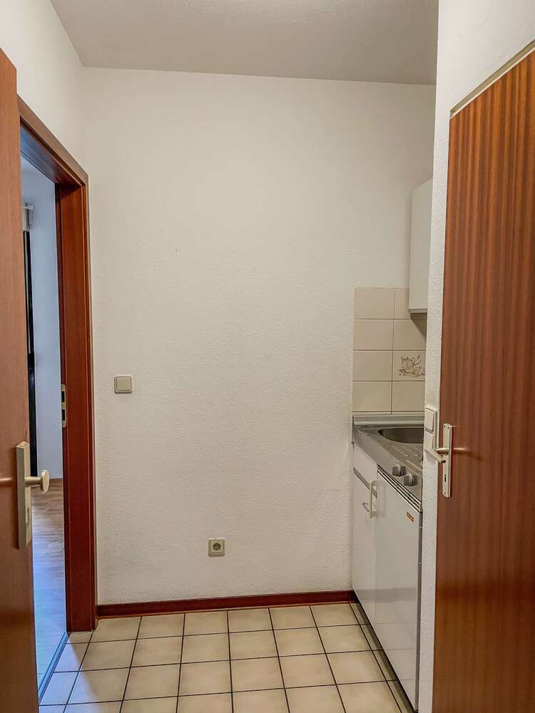 Wohnung zum Mieten in Mannheim 350 € 23.69 m²