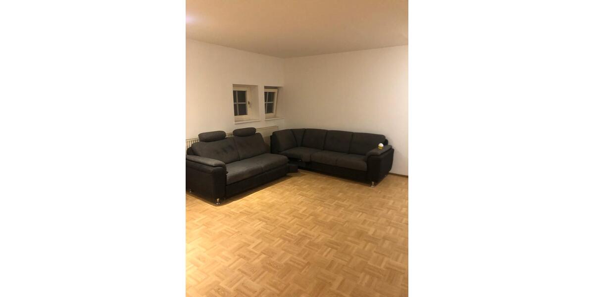 Etagenwohnung Scheer - 1 Zimmer, 37 m&sup2;, 450&euro; | Angebot:25875378