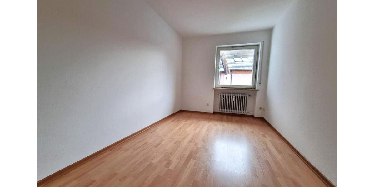 Etagenwohnung Seefeld - 4 Zimmer, 111 m&sup2;, 1.840&euro; | Angebot:24658306