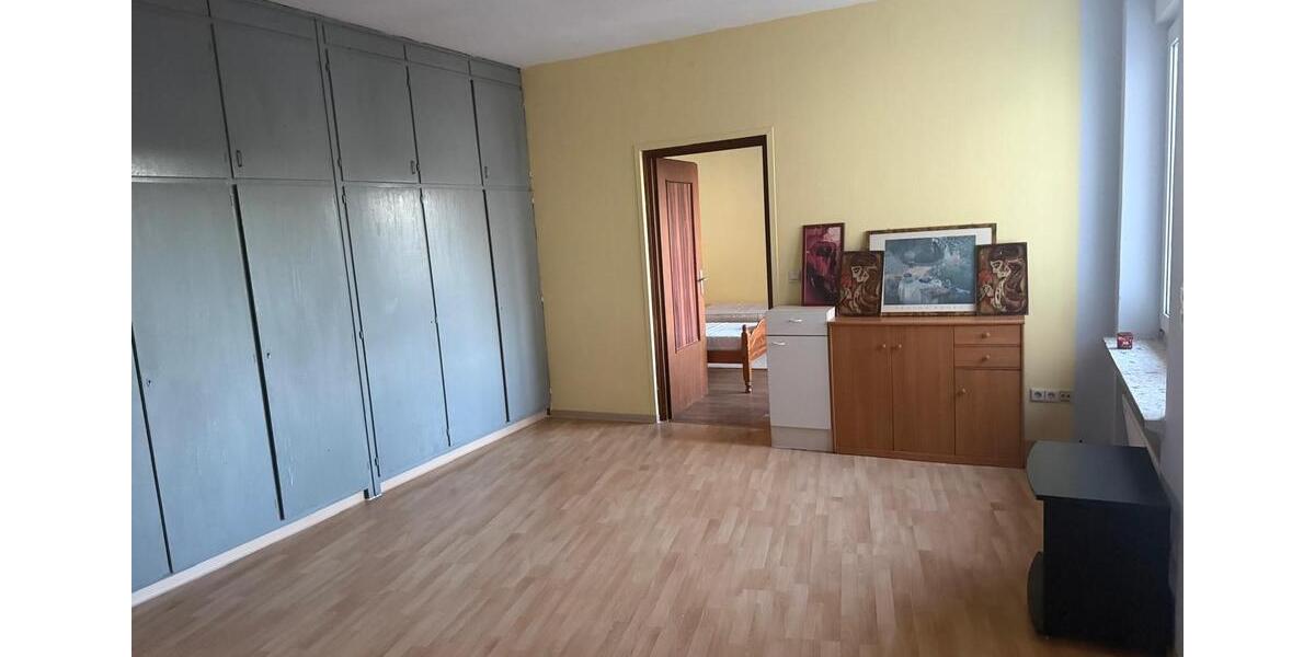 Erdgeschoßwohnung Büchenbeuren - 2 Zimmer, 75 m&sup2;, 600&euro; | Angebot:26447743