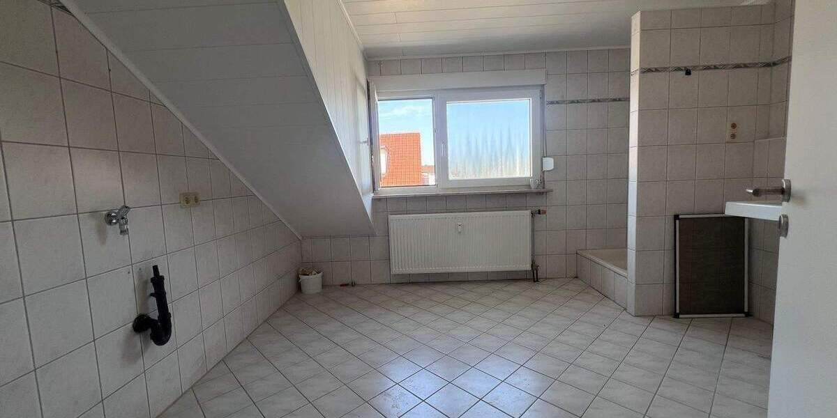 Etagenwohnung Neulußheim - 2 Zimmer, 58 m&sup2;, 700&euro; | Angebot:25704992