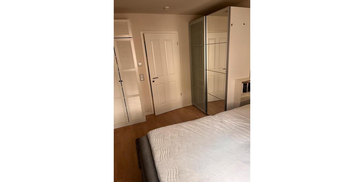 Hochparterre Ludwigshafen am Rhein Ludwigshafen-Hemshof - 2 Zimmer, 76 m&sup2;, 1.500&euro; | Angebot:26375462