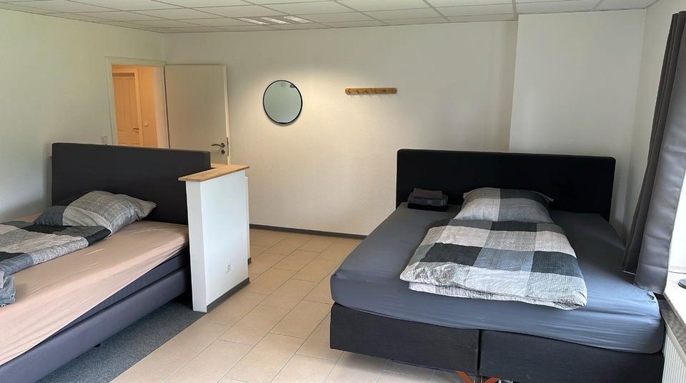 Etagenwohnung Stapel - 7 Zimmer, 258 m&sup2;, 36&euro; | Angebot:25143280