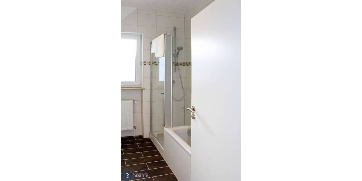 Mehrfamilienhaus, Wohnhaus Runkel Dehrn - 4 Zimmer, 111 m&sup2;, 1.079&euro; | Angebot:23983762