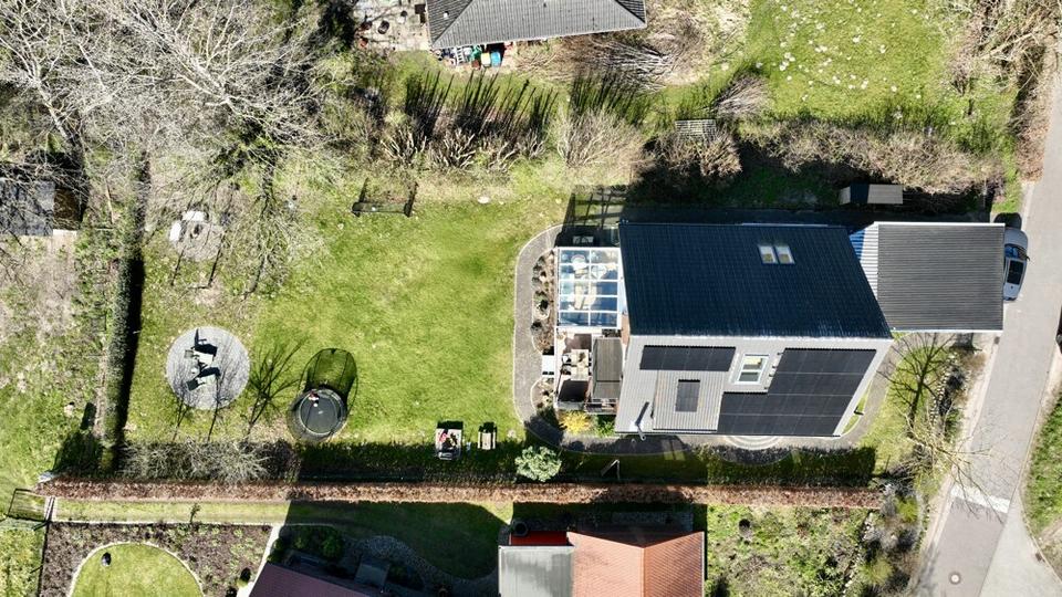 Einfamilienhaus Molfsee - 8 Zimmer, 250 m&sup2;, 3.300&euro; | Angebot:26490111