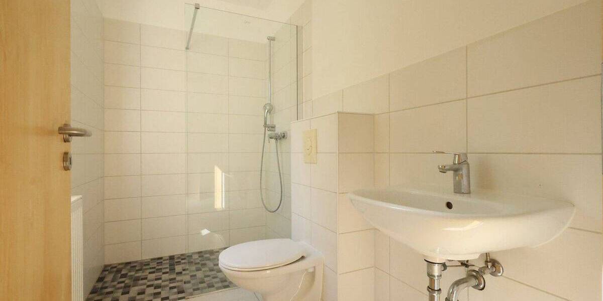 Einfamilienhaus Halberstadt - 5 Zimmer, 162 m&sup2;, 1.300&euro; | Angebot:26758673