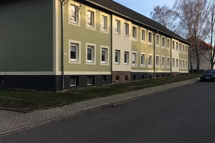 Wohnung Mücheln (Geiseltal) - 3 Zimmer, 62 m&sup2;, 350&euro; | Angebot:26533749