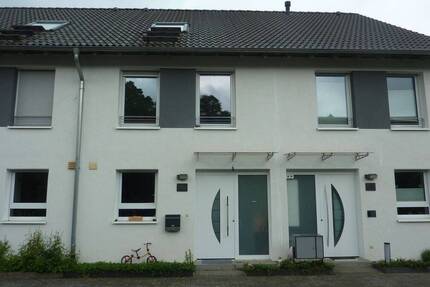 Haus Hamburg Billstedt - 6 Zimmer, 136 m&sup2;, 2.250&euro; | Angebot:26787210