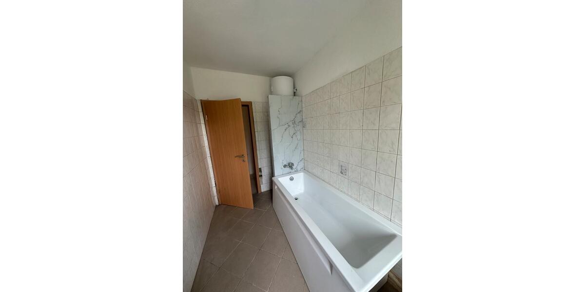 Etagenwohnung Zehdenick - 3 Zimmer, 64 m&sup2;, 435&euro; | Angebot:26535484