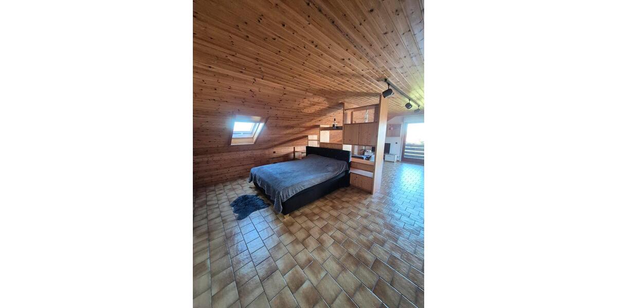 Dachgeschoßwohnung Lauterbach (Hessen) - 1 Zimmer, 60 m&sup2;, 380&euro; | Angebot:26339689