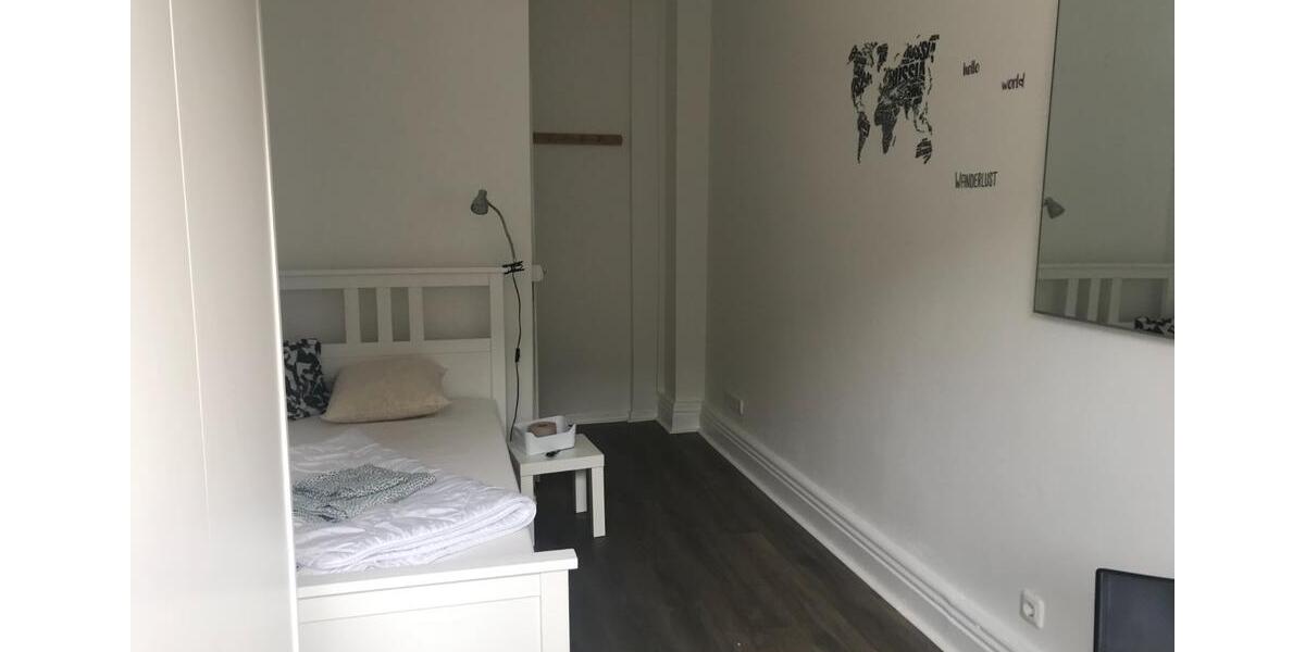 Wohnen auf Zeit Molfsee - 12 Zimmer, 500 m&sup2;, 22&euro; | Angebot:25880668