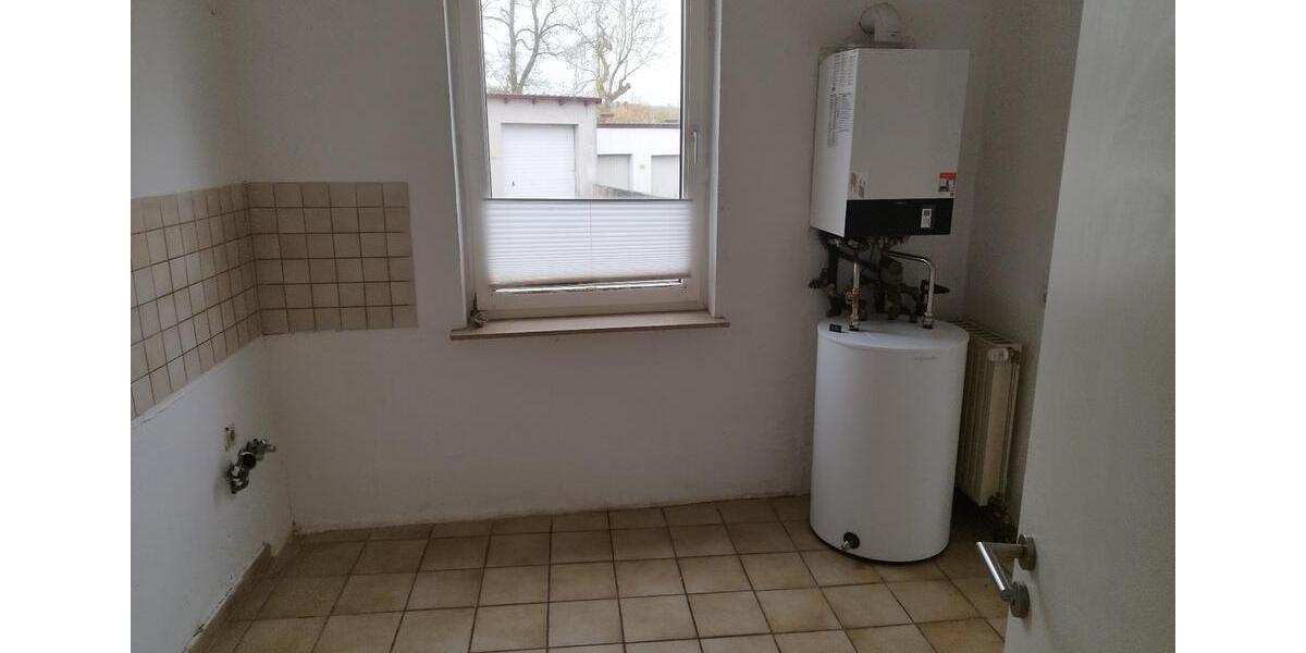 Erdgeschoßwohnung Warburg - 3 Zimmer, 72 m&sup2;, 500&euro; | Angebot:26456145