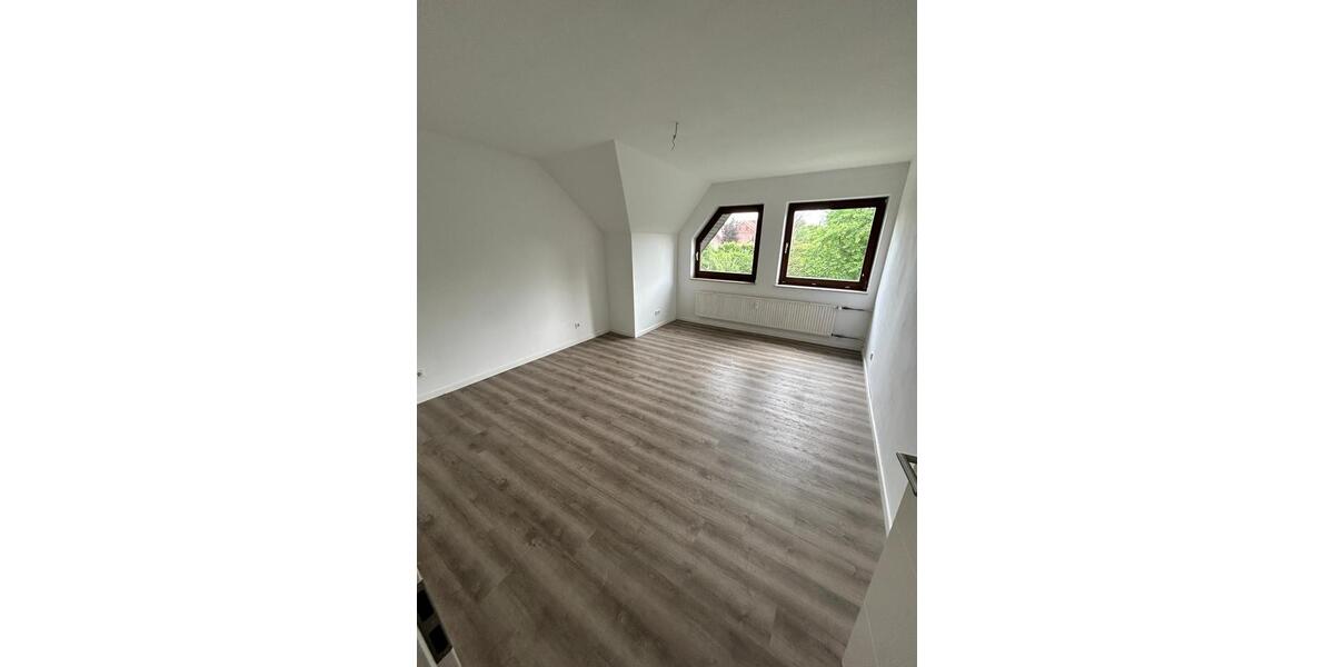Etagenwohnung Hamminkeln - 2 Zimmer, 77 m&sup2;, 745&euro; | Angebot:23820937