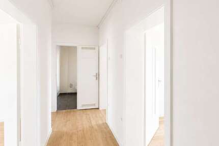 Wohnung Mannheim Innenstadt - 3 Zimmer, 78 m&sup2;, 990&euro; | Angebot:27287403