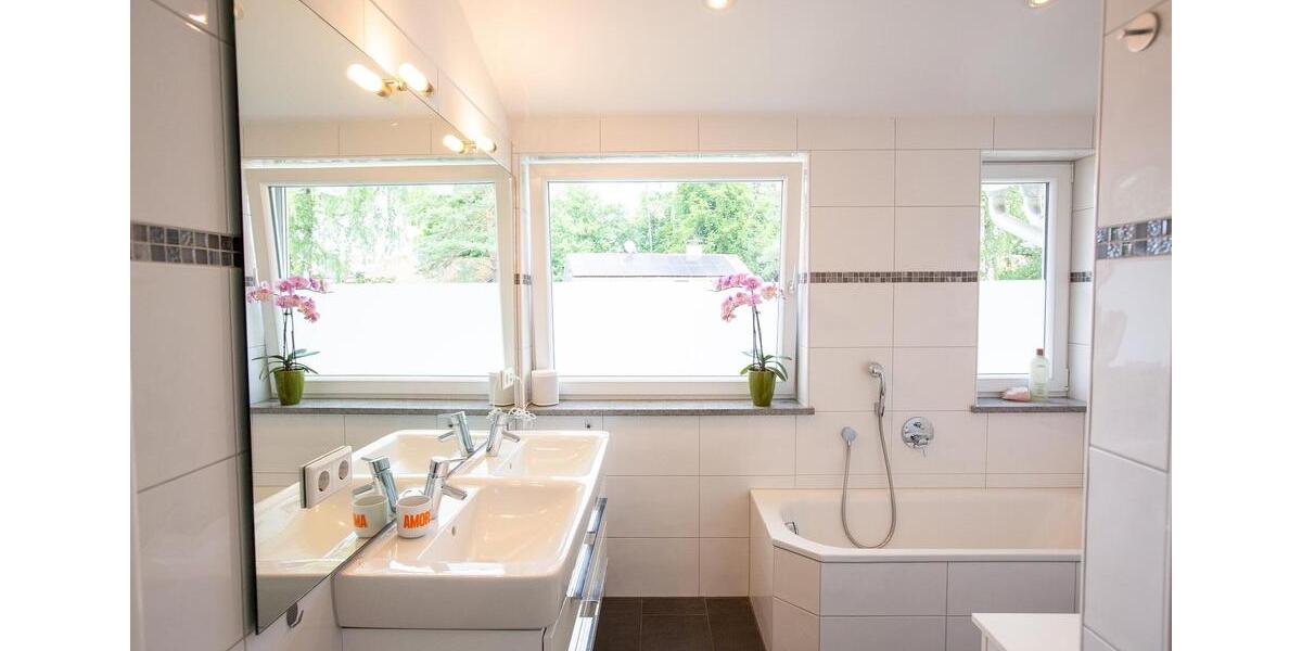 Doppelhaushälfte Wörthsee - 5 Zimmer, 174 m&sup2;, 3.290&euro; | Angebot:25416268