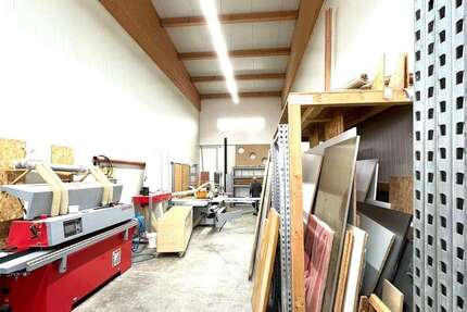 Halle in Mering 936 € 127 m² zimmer