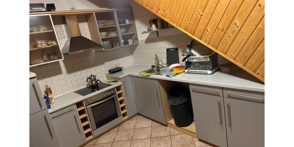 Dachgeschoßwohnung Solms - 2 Zimmer, 70 m&sup2;, 700&euro; | Angebot:24731773