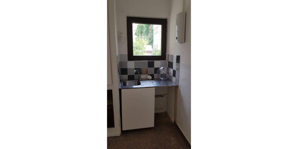 Wohnung gegenüber ZKM für WG oder Familie! 1 Zimmer ausserhalb 3 zimmer