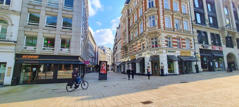 Dachgeschoßwohnung Hamburg Hamburg-Mitte - 3 Zimmer, 70 m&sup2;, 1.594&euro; | Angebot:25974861