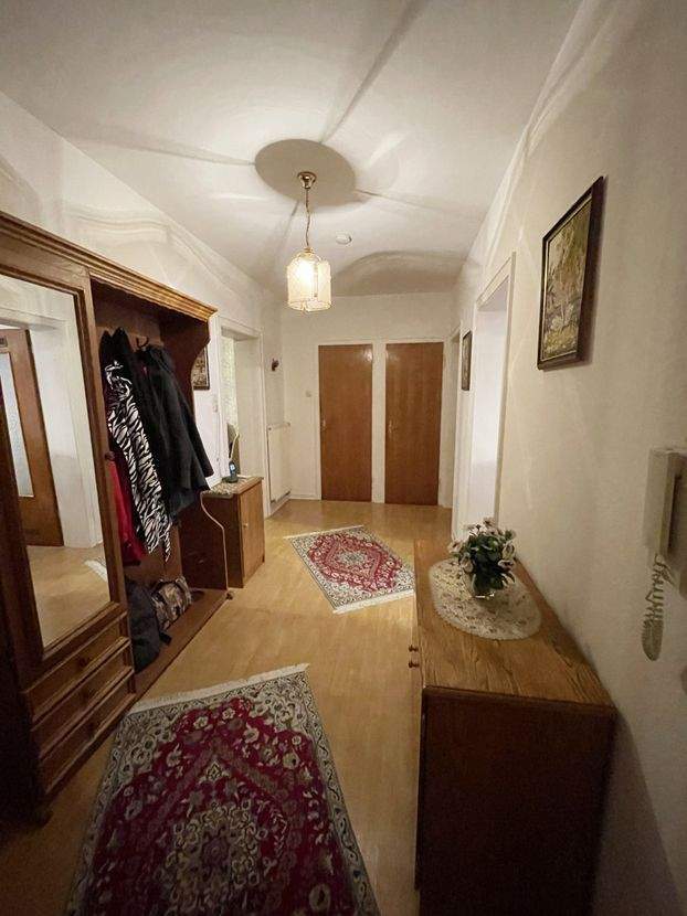 Schöne 2-Zimmer-Wohnung mit Balkon und EBK 2 zimmer