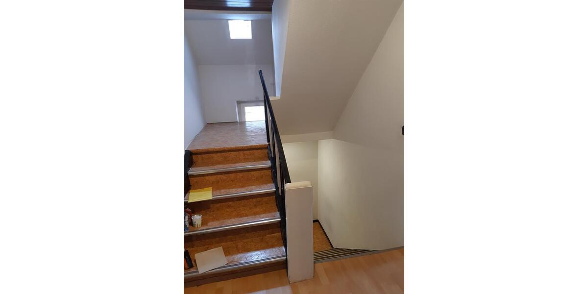 Dachgeschoßwohnung Oberzent - 4 Zimmer, 110 m&sup2;, 690&euro; | Angebot:24812095