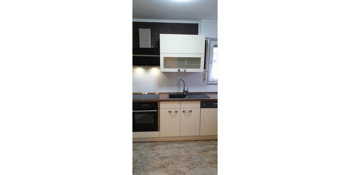 Erdgeschoßwohnung Arnsberg - 4 Zimmer, 108 m&sup2;, 1.300&euro; | Angebot:25152089