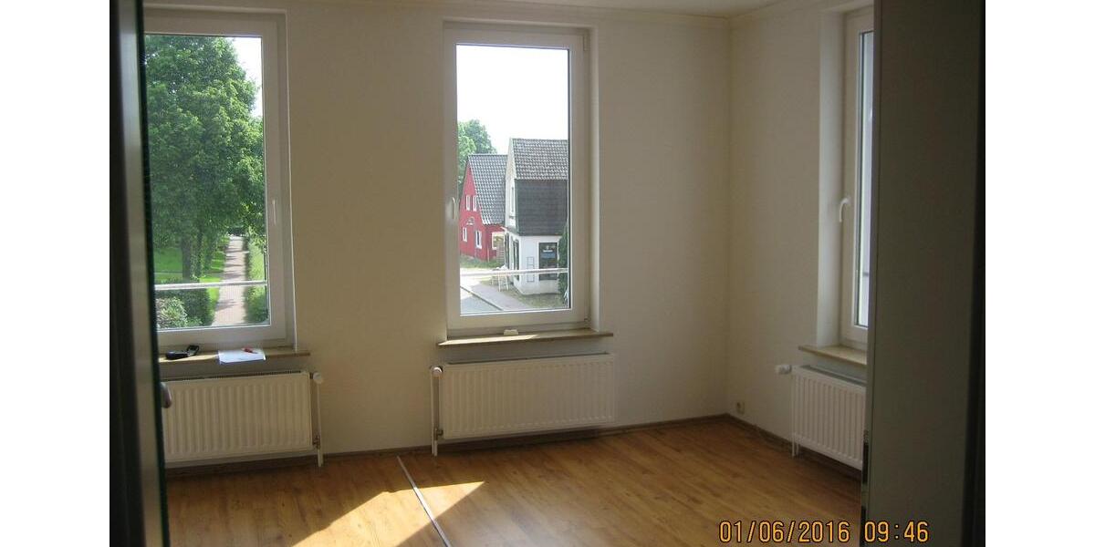 Etagenwohnung Glückstadt - 5 Zimmer, 127 m&sup2;, 1.140&euro; | Angebot:25977842