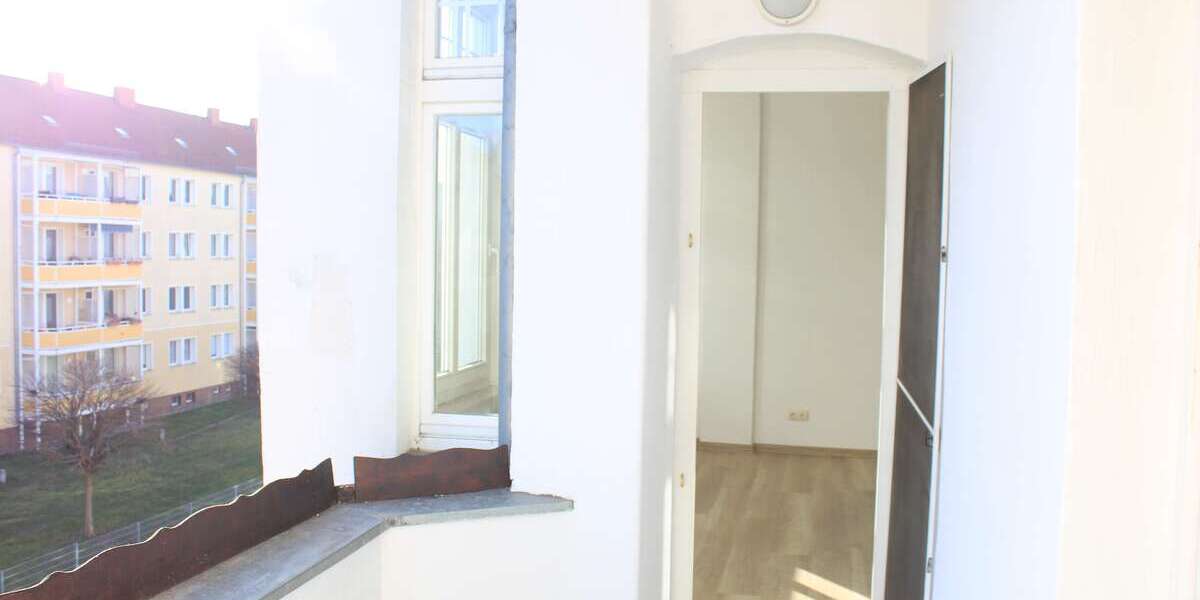 geräumige 3-Raum Wohnung mit Balkon & Badewanne * Einbauküche möglich - Appartement Magdeburg Stadtfeld Ost | Angebot:10094192