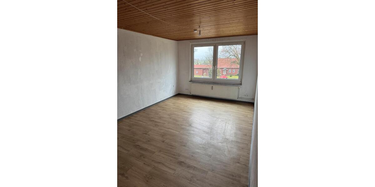 Erdgeschoßwohnung Klötze - 4 Zimmer, 79 m&sup2;, 360&euro; | Angebot:24355367