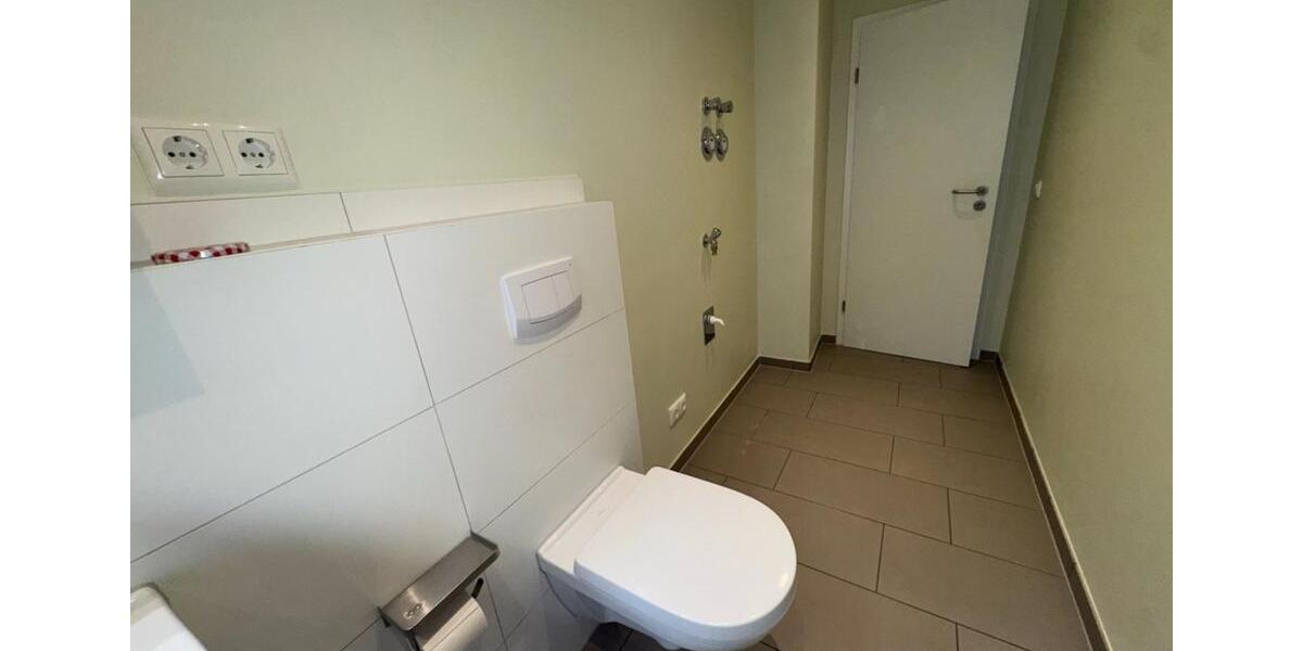 Erdgeschoßwohnung Ludwigslust - 2 Zimmer, 87 m&sup2;, 750&euro; | Angebot:23261154