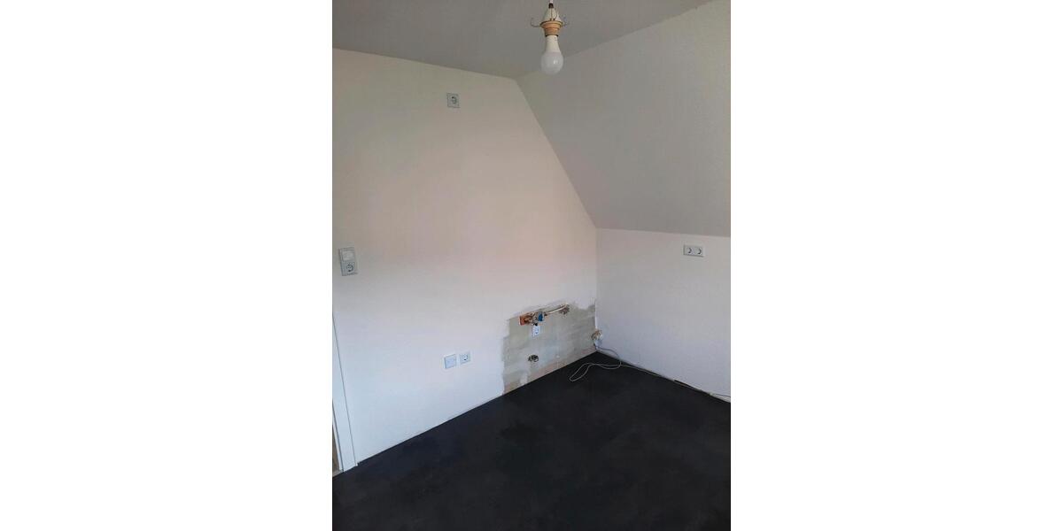 Dachgeschoßwohnung Bad Gandersheim - 3 Zimmer, 74 m&sup2;, 600&euro; | Angebot:24836362