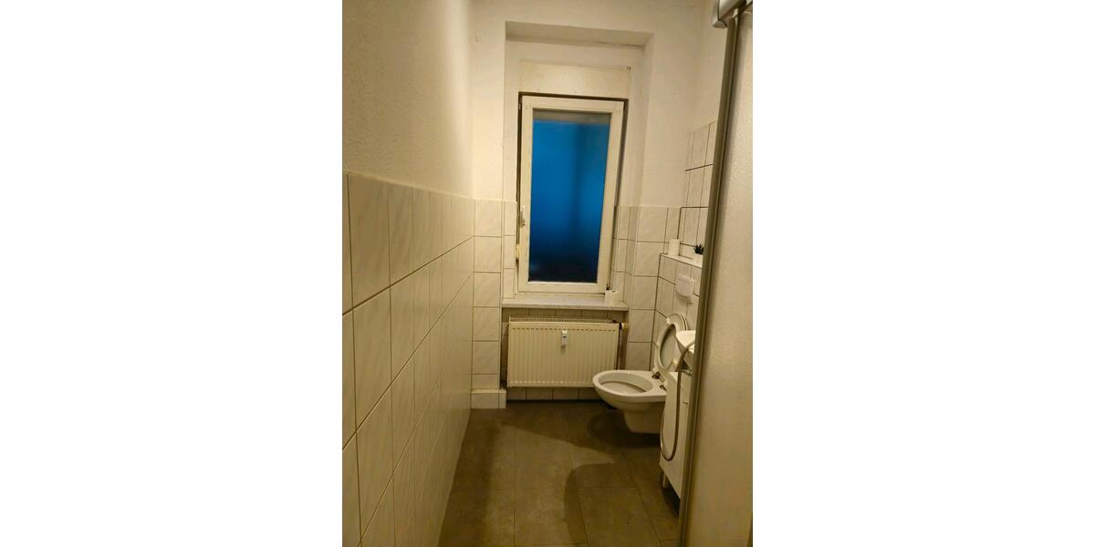 Erdgeschoßwohnung Leipzig Ost - 18 Zimmer, 50 m&sup2;, 430&euro; | Angebot:26049359