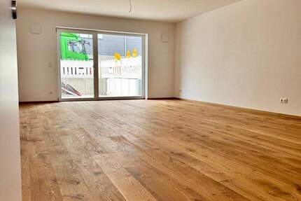 Wohnung Deggendorf - 2 Zimmer, 72 m&sup2;, 930&euro; | Angebot:24967531