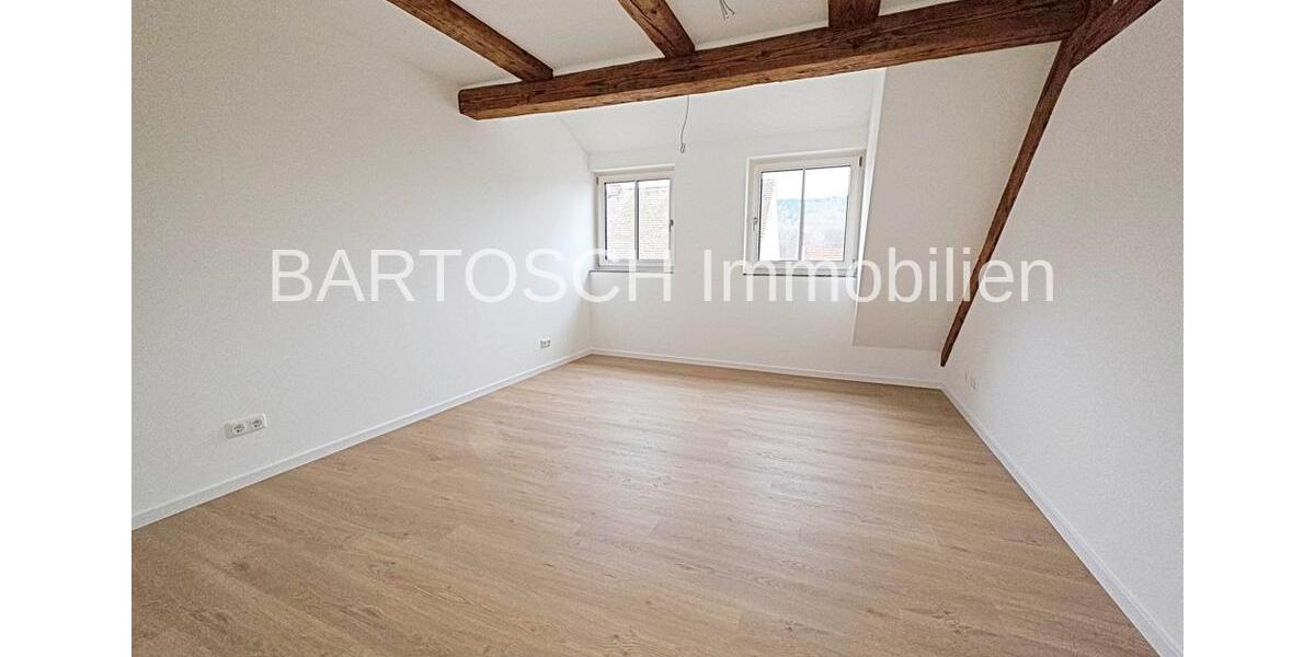 Dachgeschoßwohnung Pretzfeld - 3 Zimmer, 90 m&sup2;, 840&euro; | Angebot:24978049