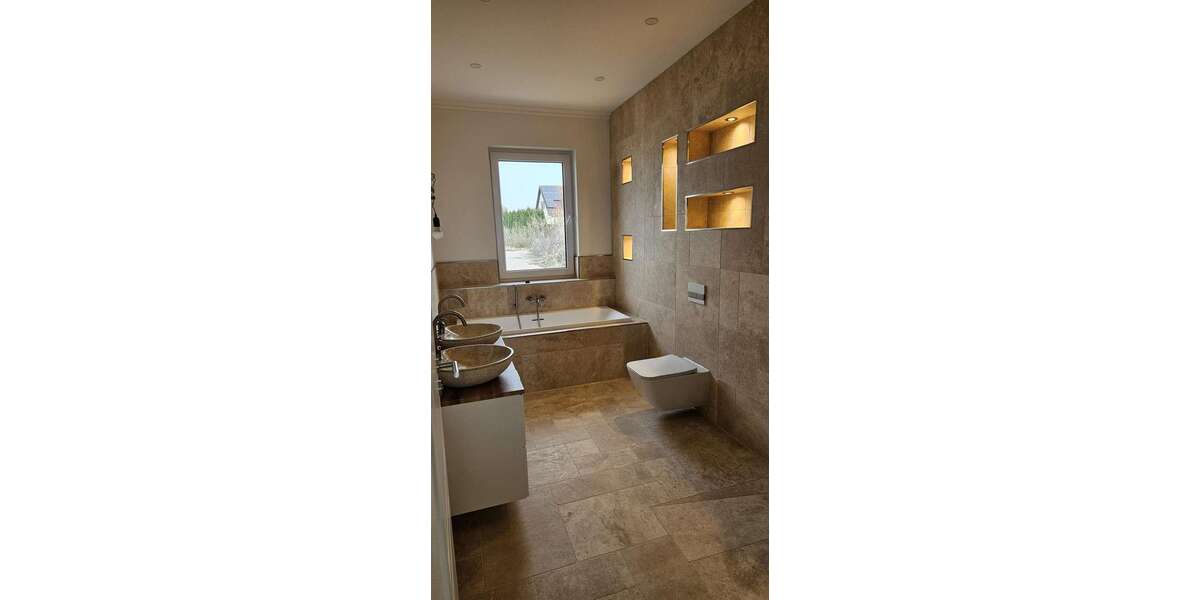 Einfamilienhaus Zossen - 4 Zimmer, 131 m&sup2;, 2.225&euro; | Angebot:25661569