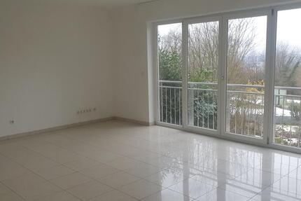 Wohnung Haibach - 2.5 Zimmer, 109 m&sup2;, 1.300&euro; | Angebot:25046894