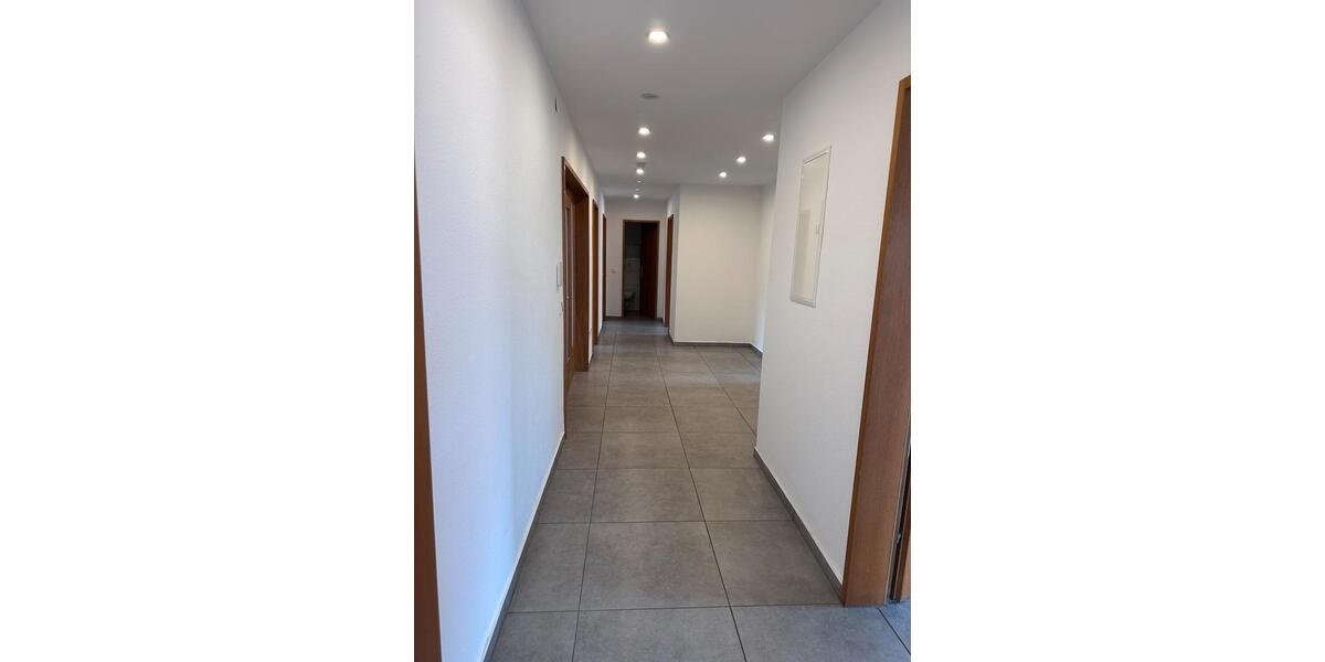 Etagenwohnung Birkenfeld - 4 Zimmer, 115 m&sup2;, 950&euro; | Angebot:25931409