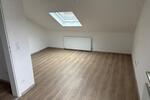 Dachgeschoßwohnung Leonberg - 2.5 Zimmer, 60 m&sup2;, 850&euro; | Angebot:24702910