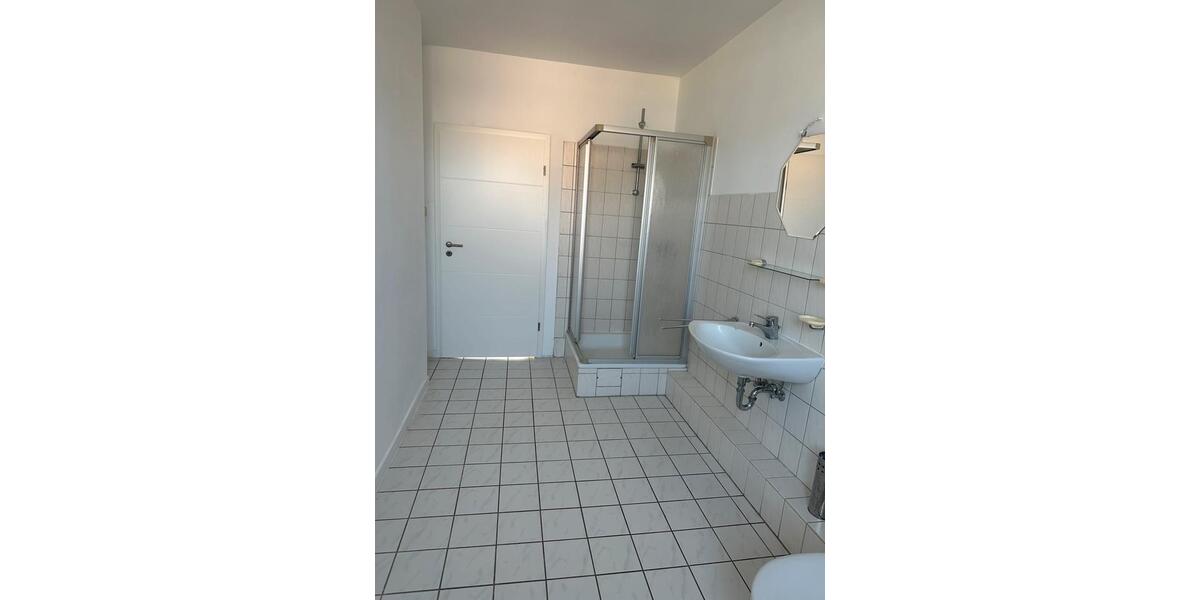 Etagenwohnung Bad Schwartau - 2 Zimmer, 59 m&sup2;, 700&euro; | Angebot:25396981