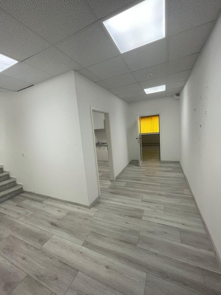 Büro Gewerbe Fläche