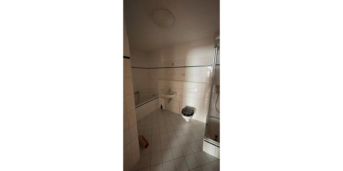 Etagenwohnung Blankenburg (Harz) - 3 Zimmer, 83 m&sup2;, 620&euro; | Angebot:26459500