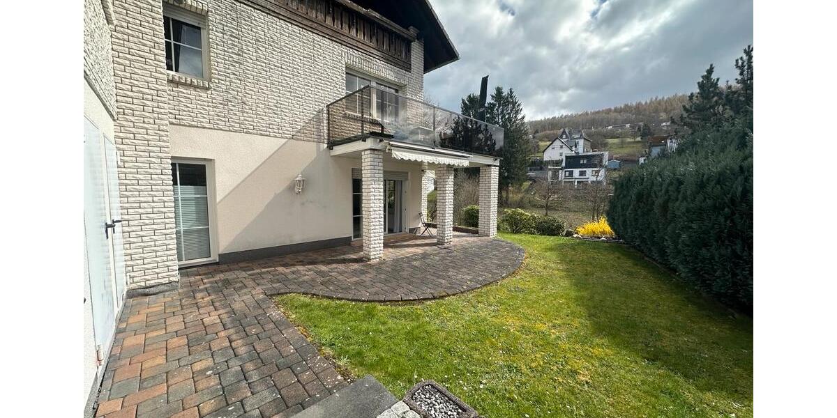 Etagenwohnung Siegen Eiserfeld - 3 Zimmer, 97 m&sup2;, 970&euro; | Angebot:26647382